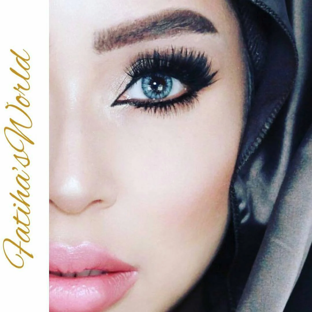 Portobello Mint Natural Green Coloured Contact Lenses - Image 13